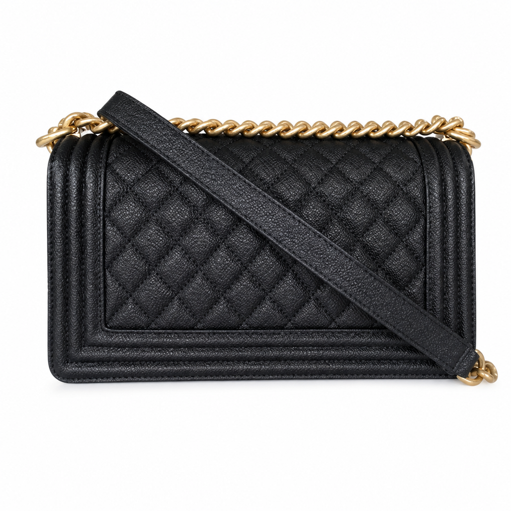 Chanel Classic Quilted Flap Bag | CC Turn-Lock Leather Chain Strap — 15x25cm