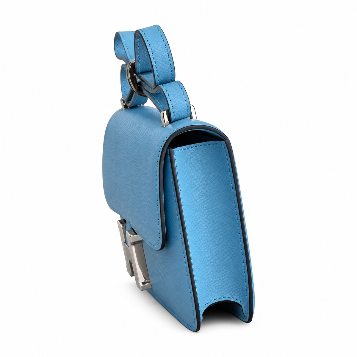 Hermès 26cm Crossbody Bag – Weekend Luxury Leather Leisure