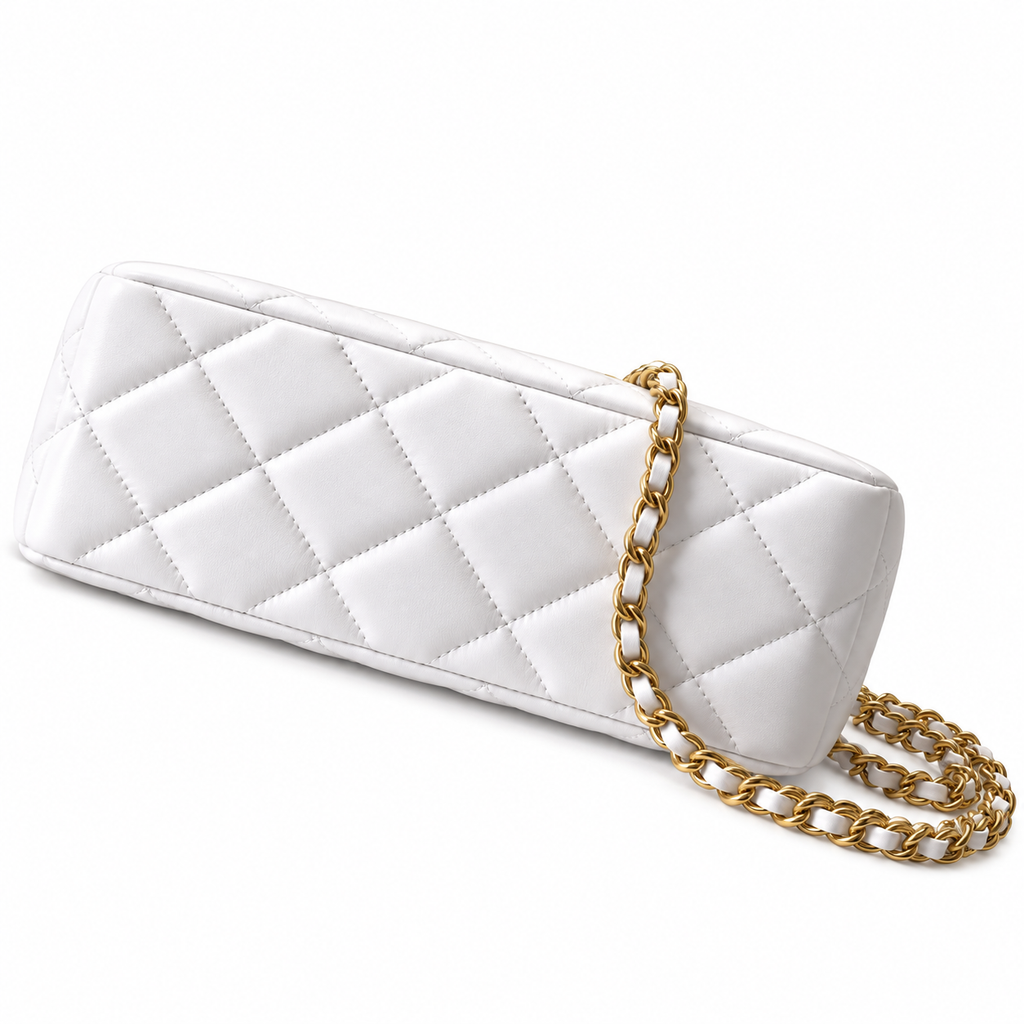 Chanel Pearl Top Frame Clutch White 10×20×7cm