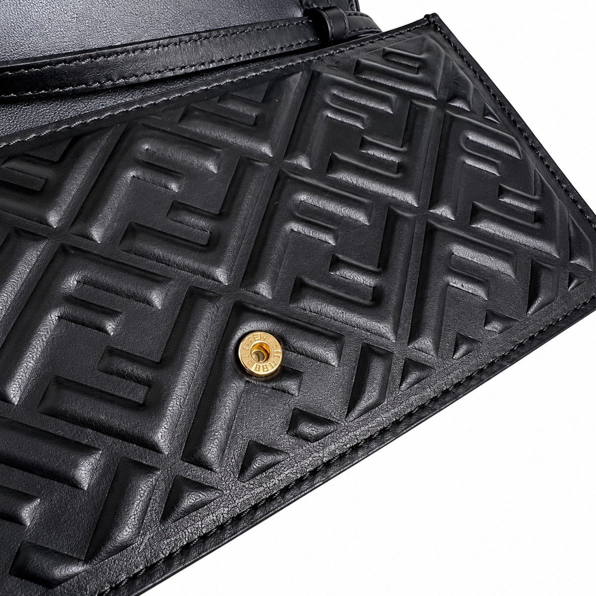 Fendi FF Small Shoulder Bag – Jacquard Canvas & Leather Trim, Flap Closure, 21cm